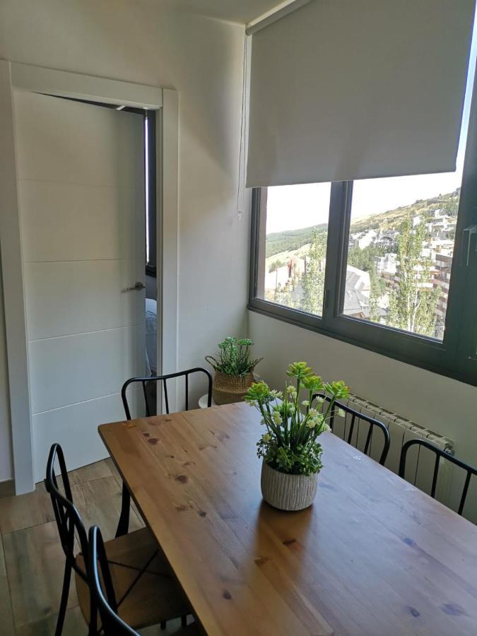 Slalom Premium Apartment เซียร์ราเนบาดา ภายนอก รูปภาพ